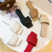 Load image into Gallery viewer, Women Temperament Slippers Braided Design Charm Open-toe Set Foot 2021 Vacation Beach Flat Sandals Casual Flip Flops Women Shoes